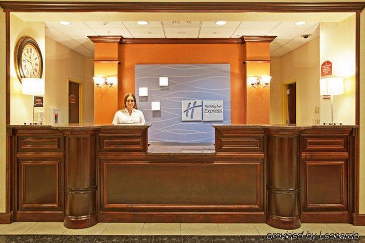 فندق وأجنحة هوليداي إن إكسبريس سبرينج هيل سبرينغ هيل المظهر الداخلي الصورة